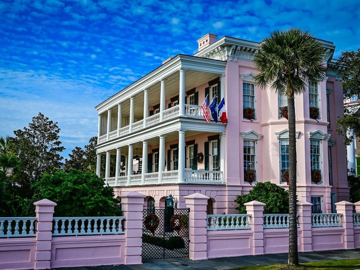 a bench in front of a building